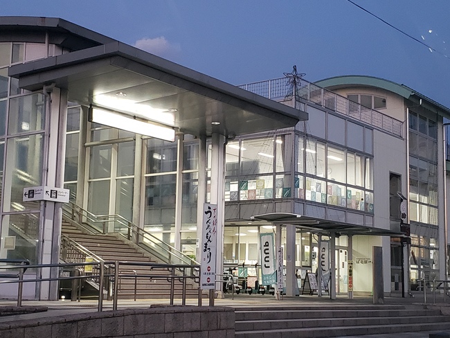 そのまま直進して佐野駅に到着